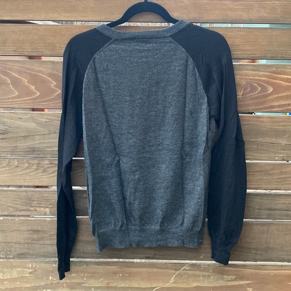Theory Lightweight Wool Sweater - L - Picture 2 of 4